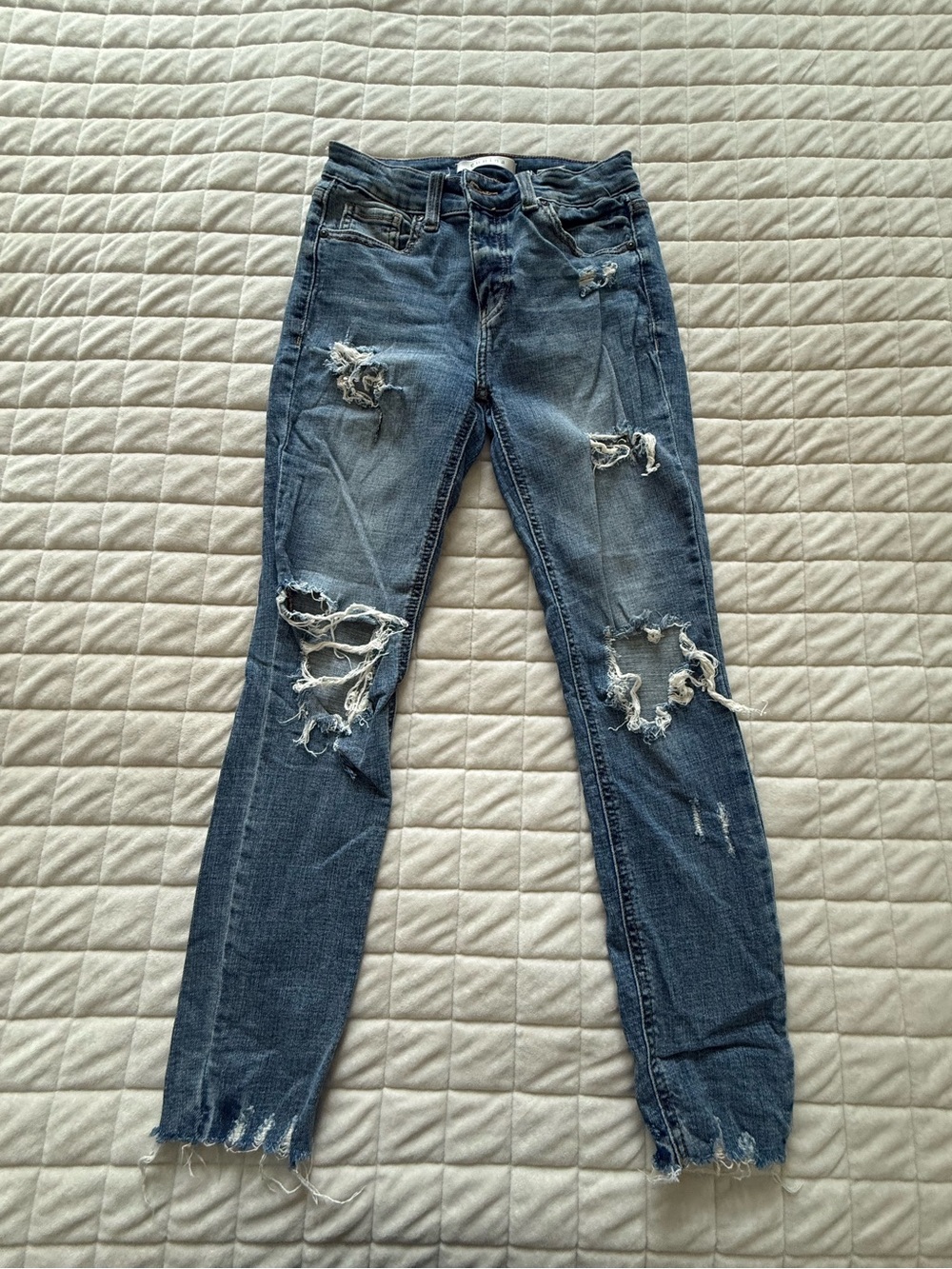 Eunina Distressed Skinny Jeans in Medium Blue Wash